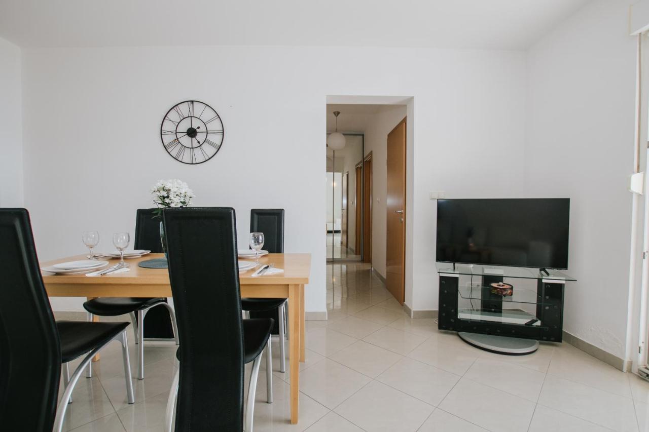 شقة Apartman Sunny تروغير المظهر الخارجي الصورة